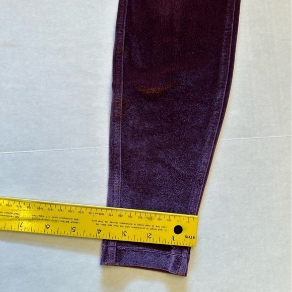 Lululemon Athletica Wunder lounge highrise tight 28”inseam w/key pocket Sz-6. C7 - Picture 13 of 13